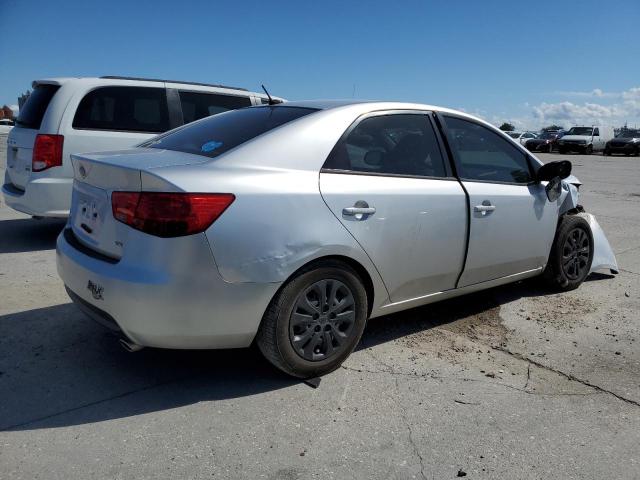 Photo 3 from auction – 2013 KIA FORTE EX with VIN KNAFU4A2XD5721776