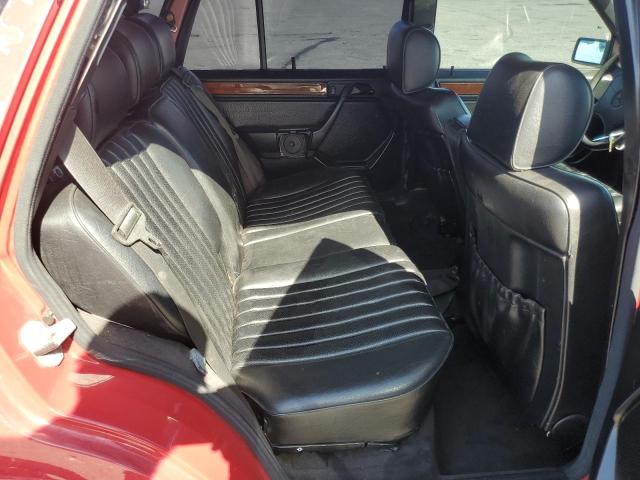 Photo 10 from auction – 1995 MERCEDES-BENZ E 320 with VIN WDBEA92E2SF304543