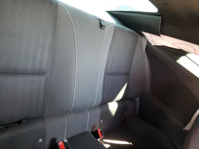Photo 10 from auction – 2015 CHEVROLET CAMARO LS with VIN 2G1FB1E39F9213324