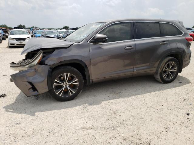 TOYOTA HIGHLANDER 2017 with VIN 5TDBZRFH3HS409490 - Photo from auction