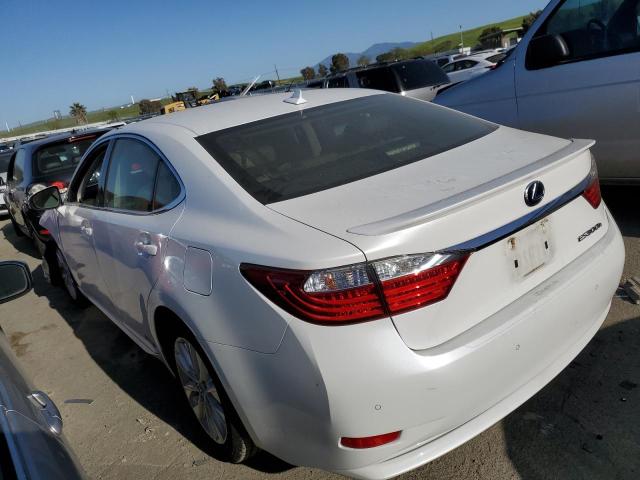 Photo 2 from auction – 2013 LEXUS ES 300H with VIN JTHBW1GG5D2026442