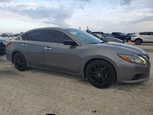 Photo 4 from auction – 2017 NISSAN ALTIMA 2.5 with VIN 1N4AL3AP1HC257788