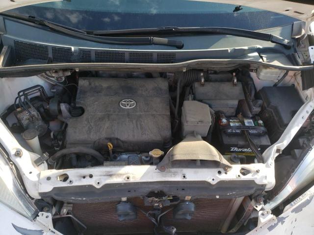 Photo 12 from auction – 2011 TOYOTA SIENNA with VIN 5TDZK3DC7BS031575
