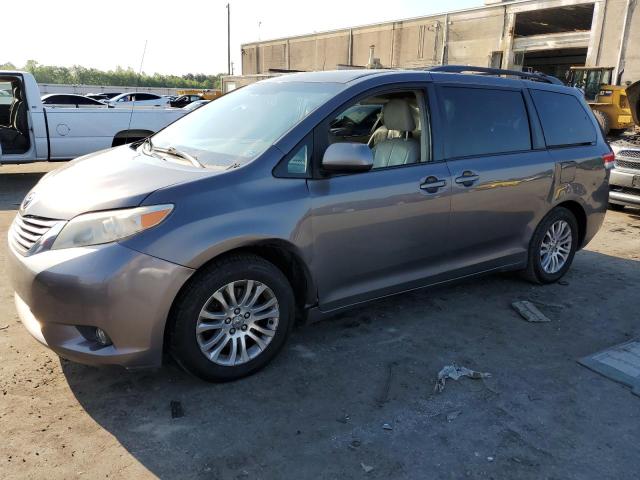 Photo 1 from auction – 2012 TOYOTA SIENNA XLE with VIN 5TDYK3DC5CS208640
