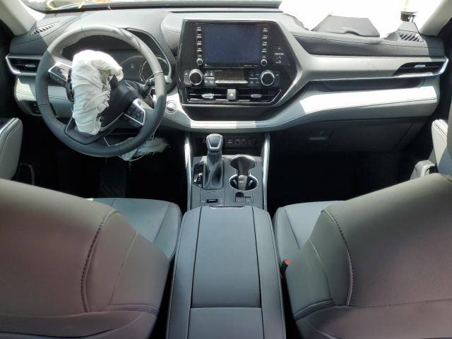 Photo 8 from auction – 2022 TOYOTA HIGHLANDER with VIN 5TDGZRAHXNS559735