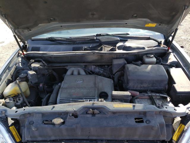 Photo 12 from auction – 2003 LEXUS RX 300 with VIN JTJHF10U130312940