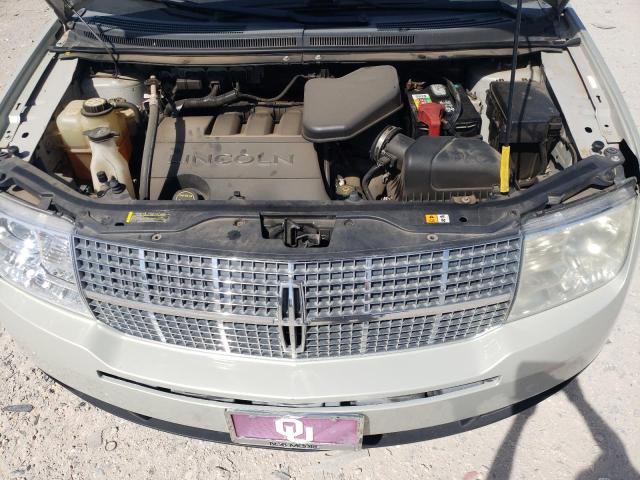 Photo 12 from auction – 2007 LINCOLN MKX with VIN 2LMDU68C17BJ28084