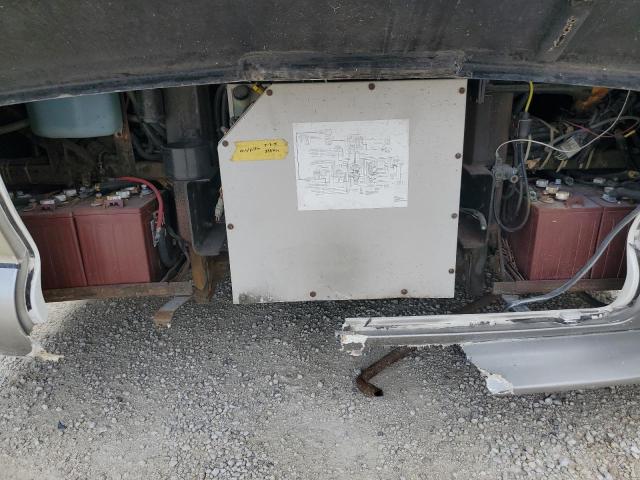 Photo 7 from auction – 2007 FREIGHTLINER CHASSIS X with VIN 4UZAB2DJ57CY23332