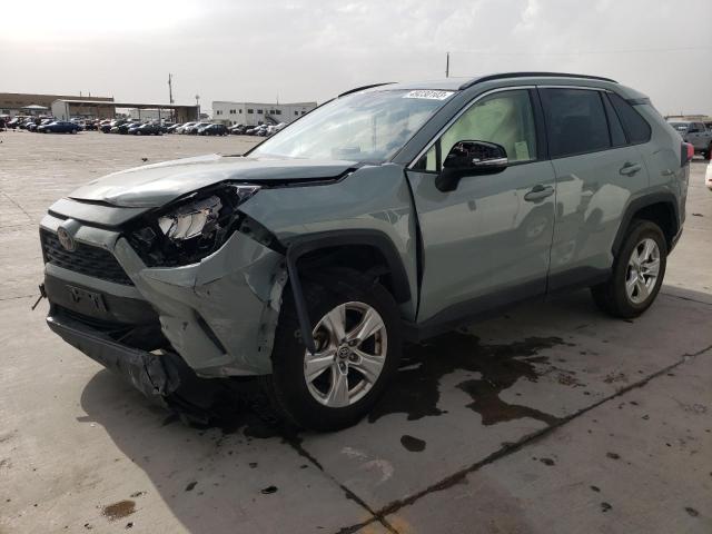 TOYOTA RAV4 XLE 2021 with VIN JTMW1RFV1MD522987 - Photo from auction
