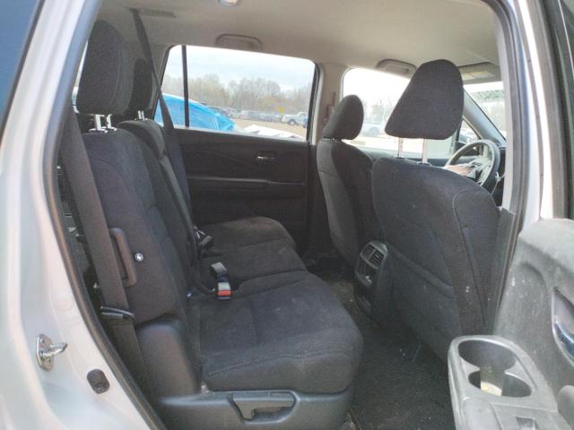 Photo 10 from auction – 2019 HONDA PILOT LX with VIN 5FNYF6H14KB017583