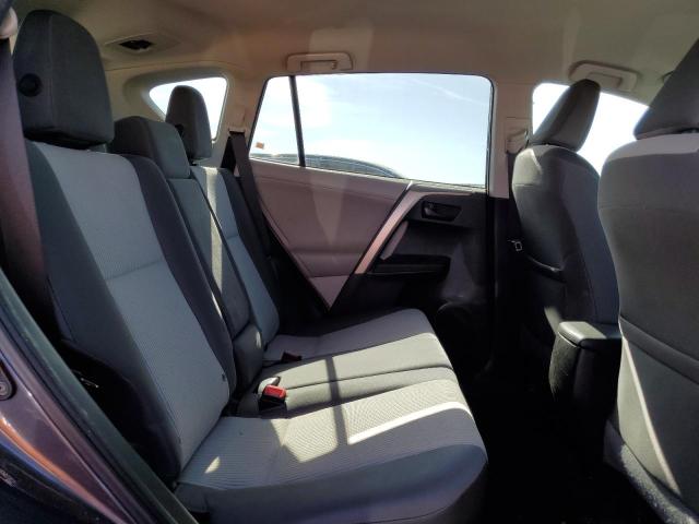 Photo 11 from auction – 2013 TOYOTA RAV4 LE with VIN 2T3BFREV8DW070654
