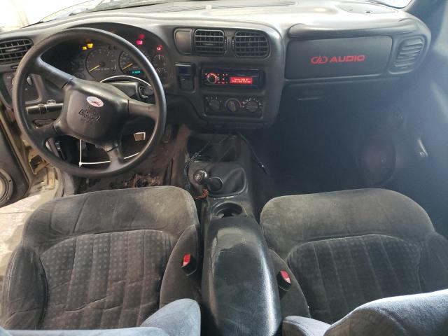 Photo 8 from auction – 2000 CHEVROLET BLAZER with VIN 1GNCS18W4YK292040