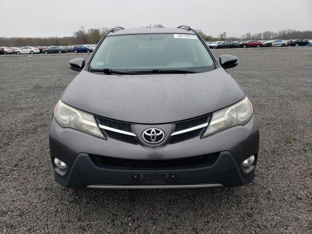 Photo 5 from auction – 2015 TOYOTA RAV4 XLE with VIN 2T3RFREV3FW334249
