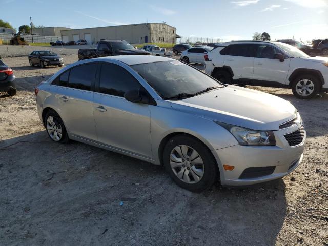Photo 4 from auction – 2012 CHEVROLET CRUZE LS with VIN 1G1PC5SH3C7359403