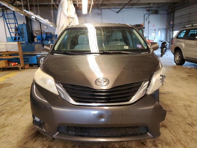 Photo 5 from auction – 2012 TOYOTA SIENNA LE with VIN 5TDKK3DC1CS267738