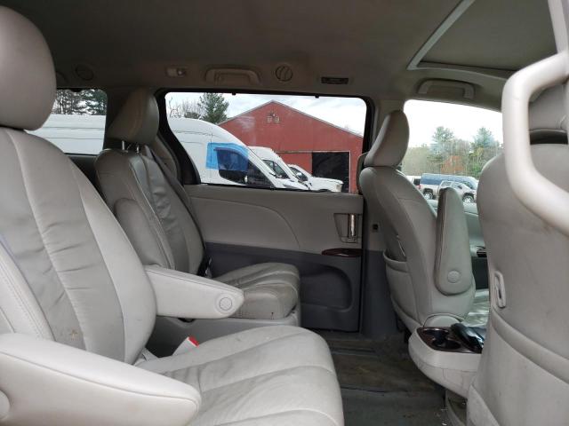 Photo 11 from auction – 2011 TOYOTA SIENNA XLE with VIN 5TDDK3DC4BS020074