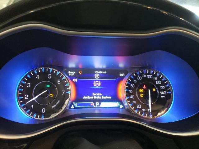 Photo 9 from auction – 2015 CHRYSLER 200 C with VIN 1C3CCCCB6FN686595