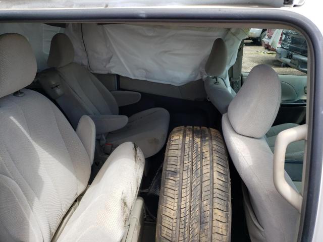 Photo 11 from auction – 2011 TOYOTA SIENNA LE with VIN 5TDKK3DC2BS092639