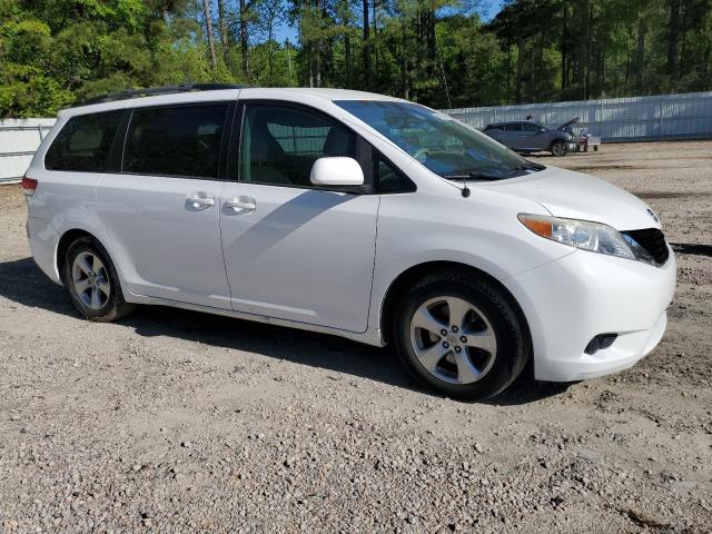 Photo 4 from auction – 2014 TOYOTA SIENNA LE with VIN 5TDKK3DC2ES504255