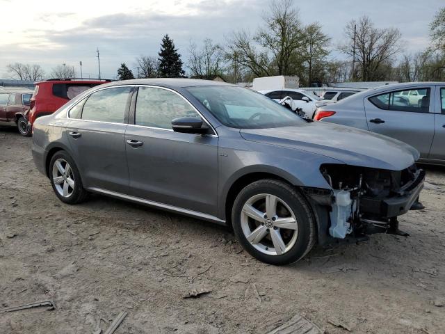 Photo 4 from auction – 2015 VOLKSWAGEN PASSAT S with VIN 1VWAT7A34FC117680