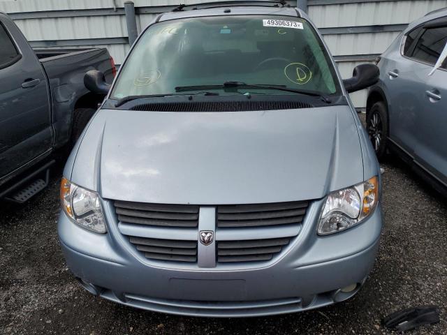 Photo 5 from auction – 2006 DODGE GRAND CARA with VIN 2D8GP44L06R617789