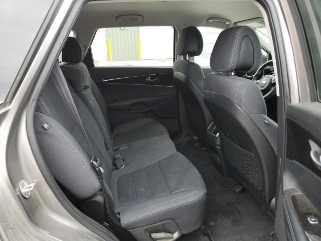 Photo 11 from auction – 2016 KIA SORENTO LX with VIN 5XYPGDA36GG175934
