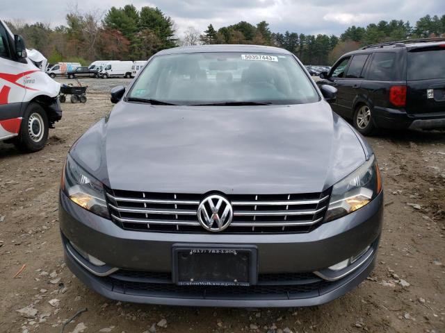 Photo 5 from auction – 2012 VOLKSWAGEN PASSAT SEL with VIN 1VWCN7A34CC066440