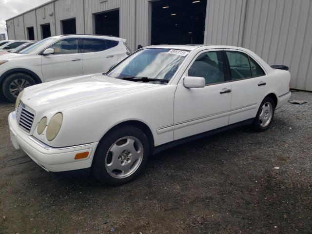 MERCEDES-BENZ E 430 1998 with VIN WDBJF70F3WA590051 - Photo from auction