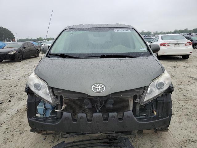 Photo 5 from auction – 2011 TOYOTA SIENNA XLE with VIN 5TDYK3DC7BS039221