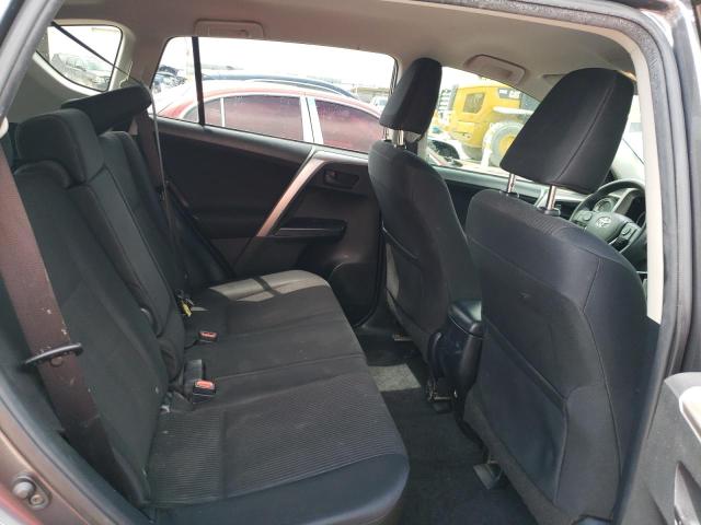 Photo 10 from auction – 2017 TOYOTA RAV4 LE with VIN JTMZFREV4HJ108593