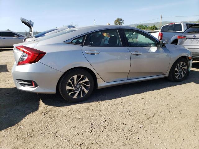 Photo 3 from auction – 2018 HONDA CIVIC EX with VIN 2HGFC2F70JH573206