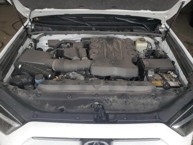 Photo 12 from auction – 2020 TOYOTA 4RUNNER SR with VIN JTEBU5JR6L5745006