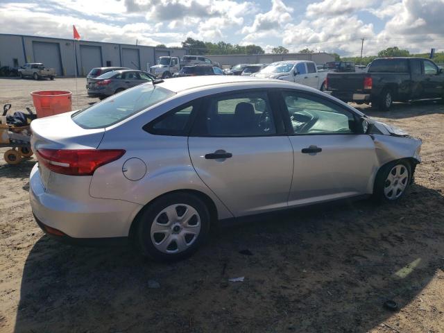 Photo 3 from auction – 2016 FORD FOCUS S with VIN 1FADP3E24GL228638