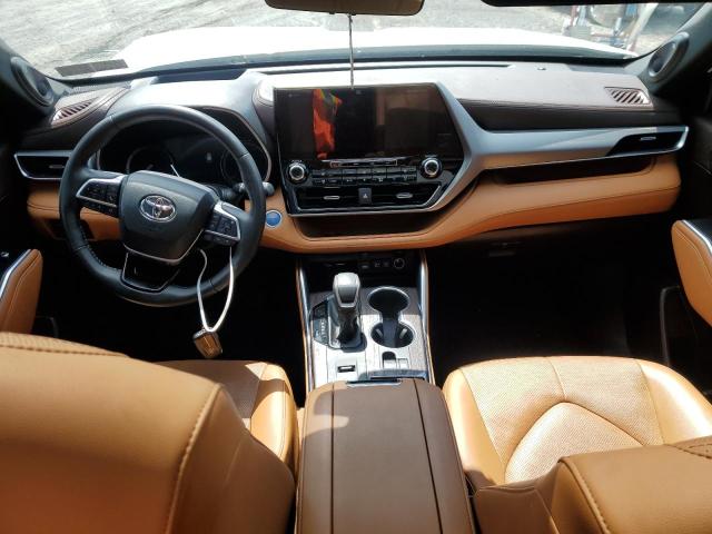Photo 8 from auction – 2021 TOYOTA HIGHLANDER with VIN 5TDEBRCH8MS053294