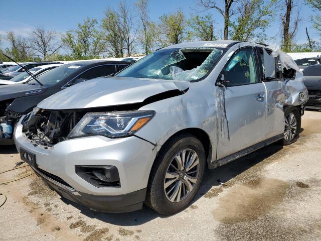 NISSAN PATHFINDER 2017 with VIN 5N1DR2MN1HC613632 - Photo from auction