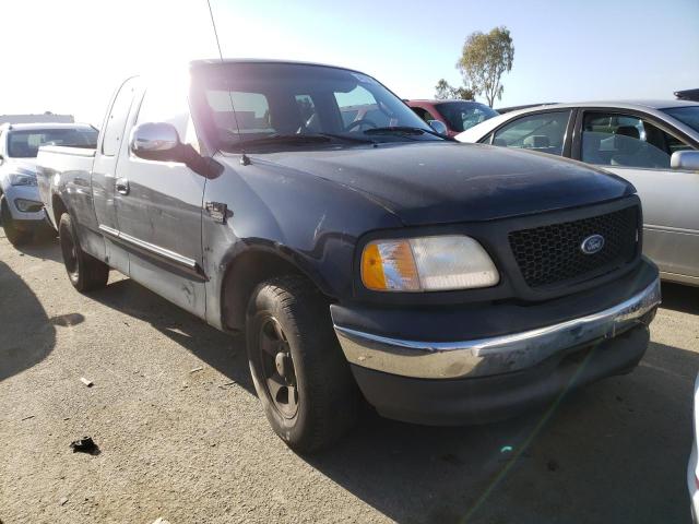 Photo 4 from auction – 2001 FORD F150 with VIN 1FTRX17W91KA08994