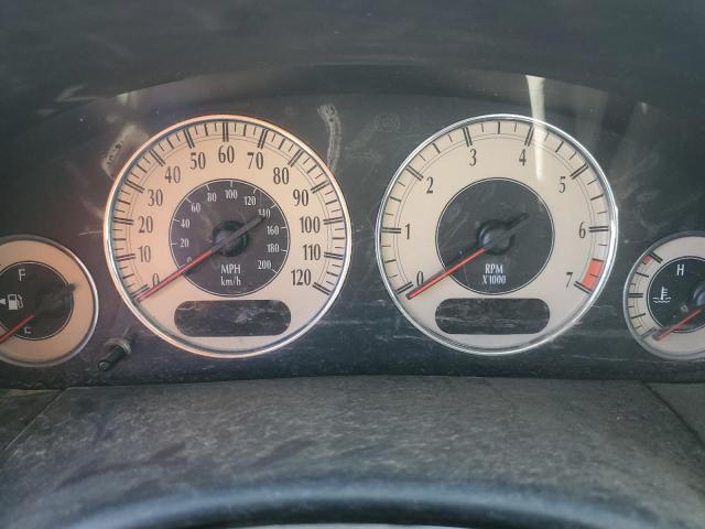 Photo 9 from auction – 2001 CHRYSLER TOWN & COU with VIN 2C8GP64L31R204234