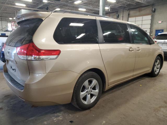 Photo 3 from auction – 2013 TOYOTA SIENNA LE with VIN 5TDKK3DC1DS284394