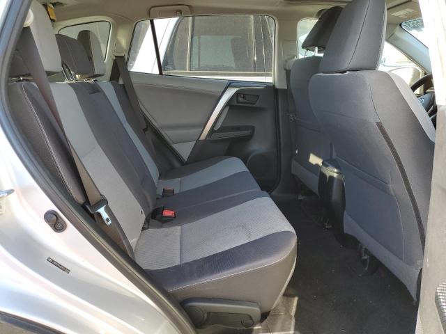 Photo 10 from auction – 2013 TOYOTA RAV4 XLE with VIN JTMRFREV8D5013439