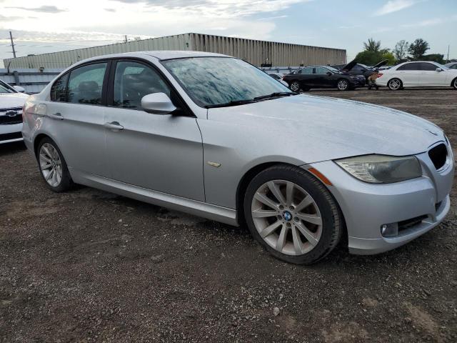 Photo 4 from auction – 2011 BMW 328 I with VIN WBAPH7G52BNN06496