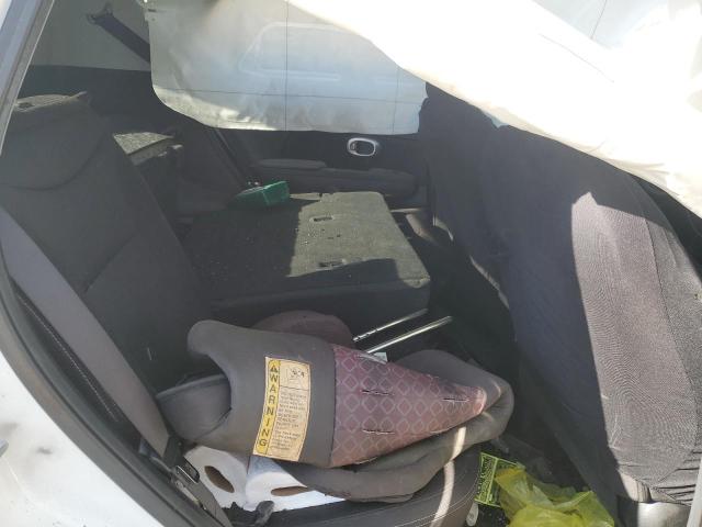 Photo 10 from auction – 2016 KIA SOUL with VIN KNDJN2A26G7376799