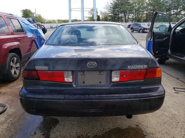 Photo 6 from auction – 2000 TOYOTA CAMRY with VIN 4T1BG22K6YU969249
