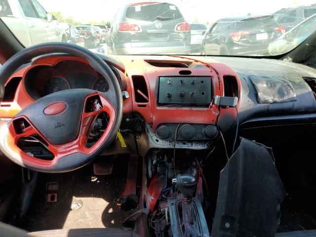 Photo 8 from auction – 2016 KIA FORTE LX with VIN KNAFX4A69G5477150