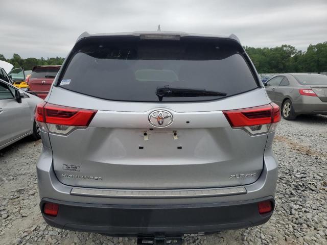 Photo 6 from auction – 2017 TOYOTA HIGHLANDER with VIN 5TDJZRFH3HS477641