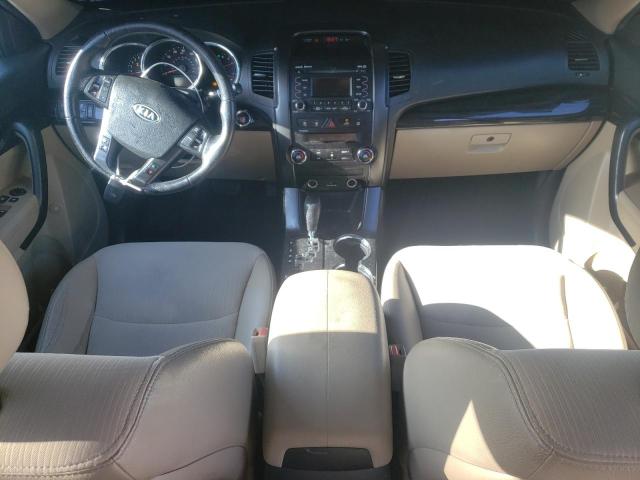 Photo 8 from auction – 2011 KIA SORENTO EX with VIN 5XYKUDA28BG031482
