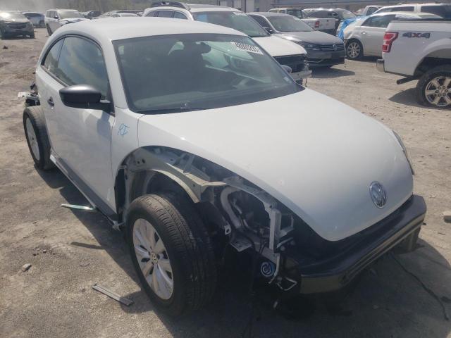 Photo 4 from auction – 2018 VOLKSWAGEN BEETLE S with VIN 3VWFD7AT0JM710821