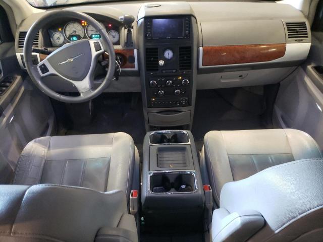 Photo 8 from auction – 2008 CHRYSLER TOWN & COU with VIN 2A8HR54P58R699665