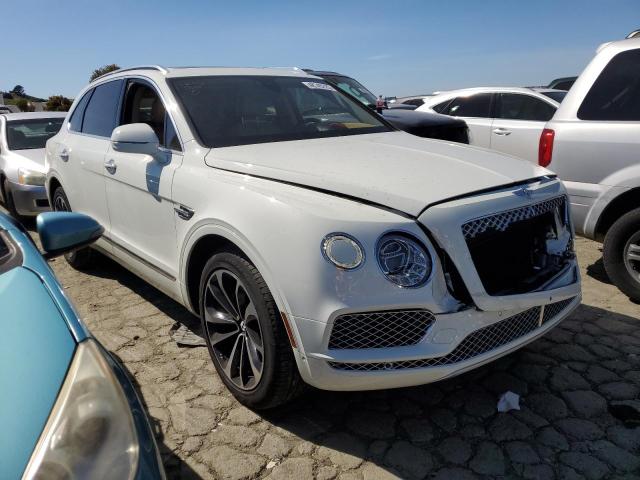 Photo 4 from auction – 2017 BENTLEY BENTAYGA with VIN SJAAC2ZV2HC016041