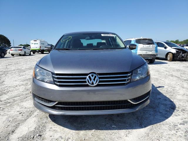 Photo 5 from auction – 2014 VOLKSWAGEN PASSAT S with VIN 1VWAT7A34EC035351