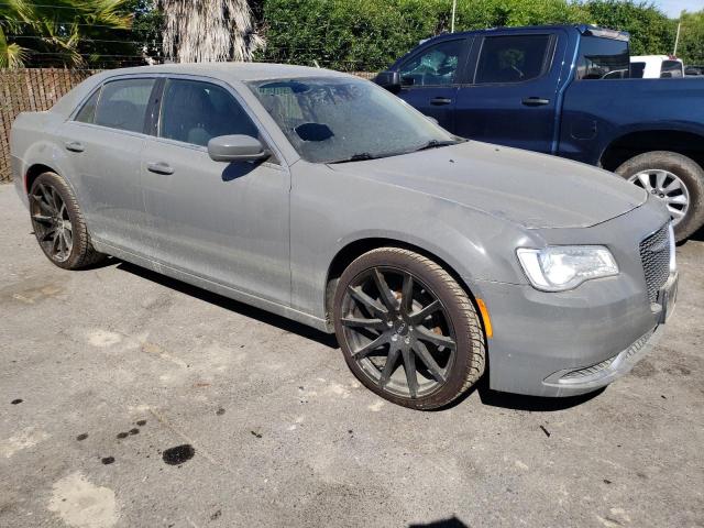 Photo 4 from auction – 2019 CHRYSLER 300 TOURIN with VIN 2C3CCAAG7KH626010